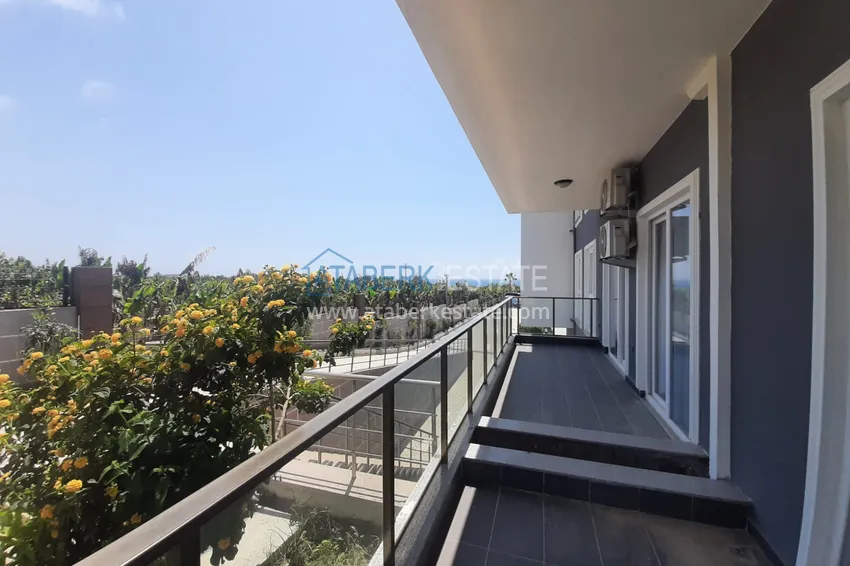Kupuj  Umeblowane mieszkanie 2+1 250 metrów od morza — Alanya, dzielnica Incekum  24 