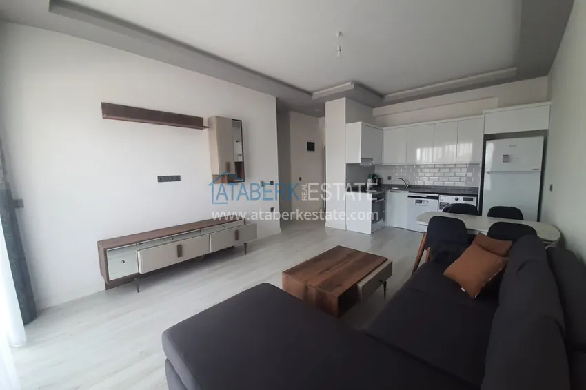 Kupuj  Umeblowane mieszkanie 2+1 250 metrów od morza — Alanya, dzielnica Incekum  4 