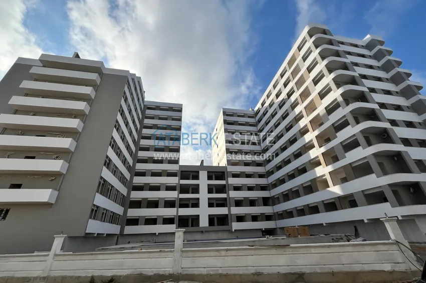 Mieszkania w Mersin, dzielnica Tomyuk - od inwestora w fazie budowy. Nadaje się do wynajmu krótkoterminowego 2 