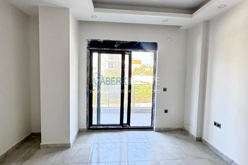 Kupuj  Gotowy apartament 1+1 w przytulnym kompleksie — Alanya, dzielnica Avsallar 2 
