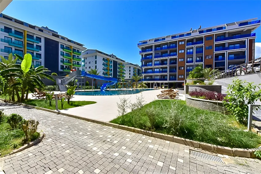 Apartament 1+1 z widokiem na morze w prestiżowym kompleksie — dzielnica Kargicak, 200 metrów od morza  3 