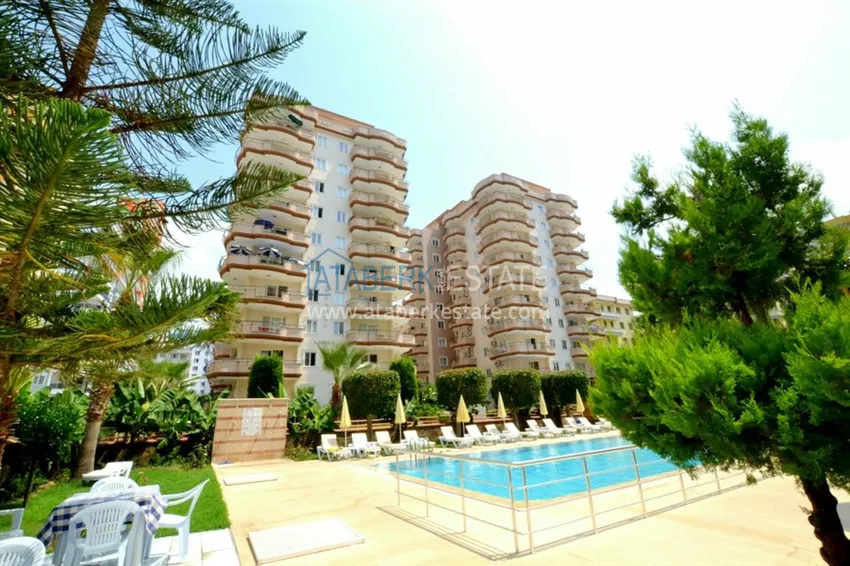 Dwupoziomowy penthouse 4+1 z widokiem na góry i morze — Alanya, dzielnica Mahmutlar  4 