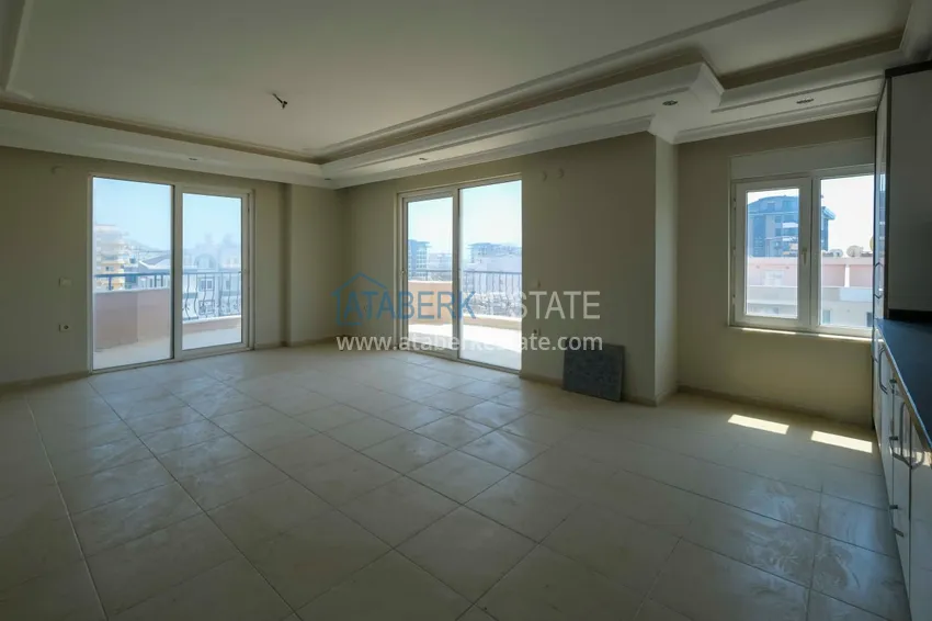 Kupuj  Dwupoziomowy penthouse 4+1 z widokiem na góry i morze — Alanya, dzielnica Mahmutlar  4 