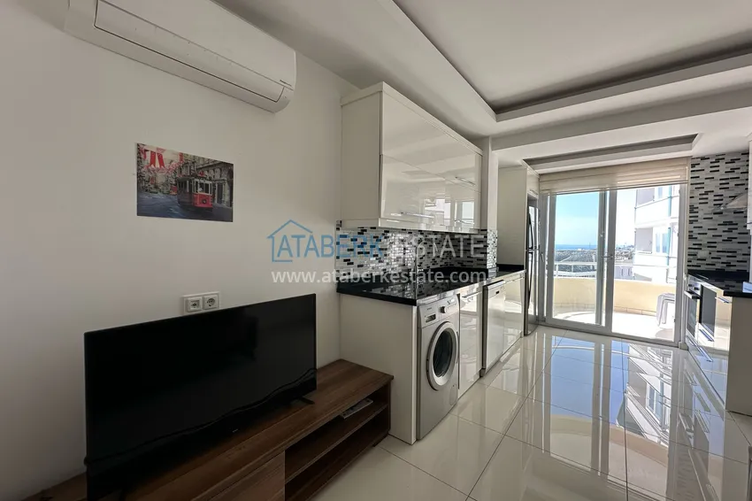 Kupuj Apartament 1+1 z meblami i widokiem na morze w centrum Alanyi - Plaża Kleopatra 4 