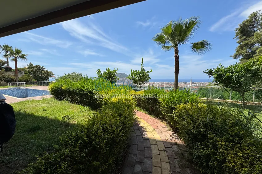 Duplex ogrodowy z oddzielną kuchnią i panoramicznym widokiem na morze — Alanya, dzielnica Küçükhasabahce 8 