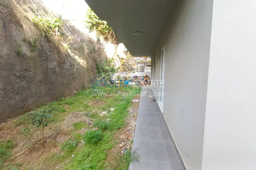 Trzypokojowy apartament miejski z meblami i oddzielną kuchnią w centrum Alanyi  7 