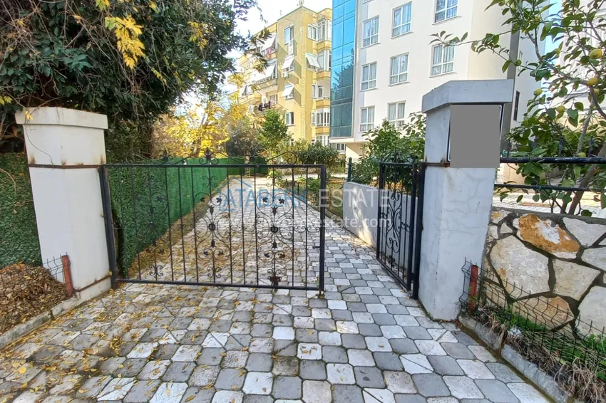 Trzypokojowy apartament miejski z meblami i oddzielną kuchnią w centrum Alanyi  4 