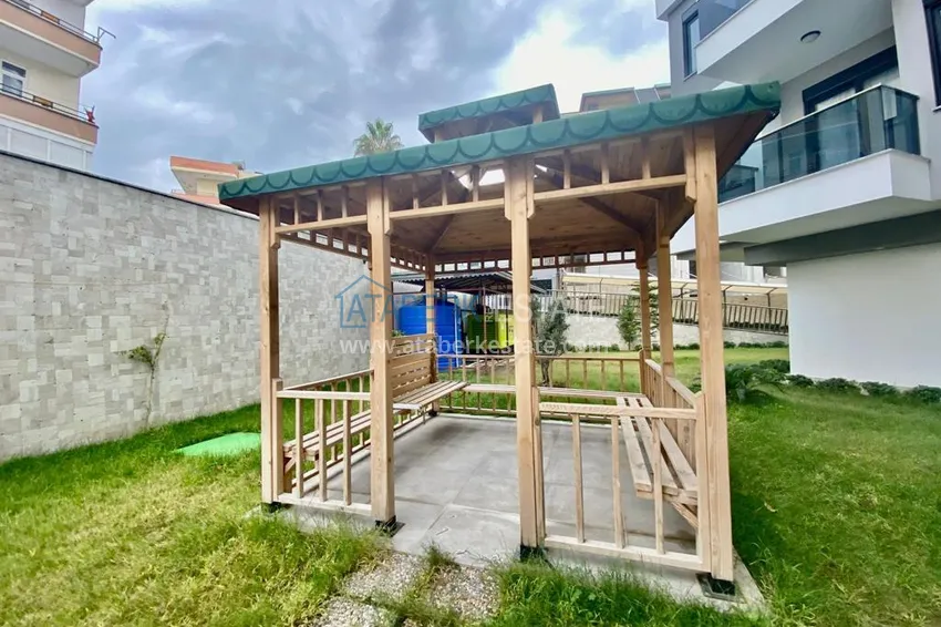 Apartament 1+1 z widokiem na morze i fortecę - centrum Alanyi  11 