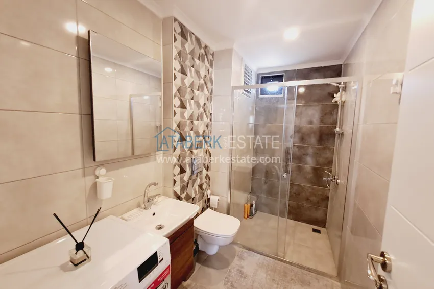 Kupuj  Apartament 1+1 od właściciela z meblami w przytulnym kompleksie — Alanya, dzielnica Tosmur 9 