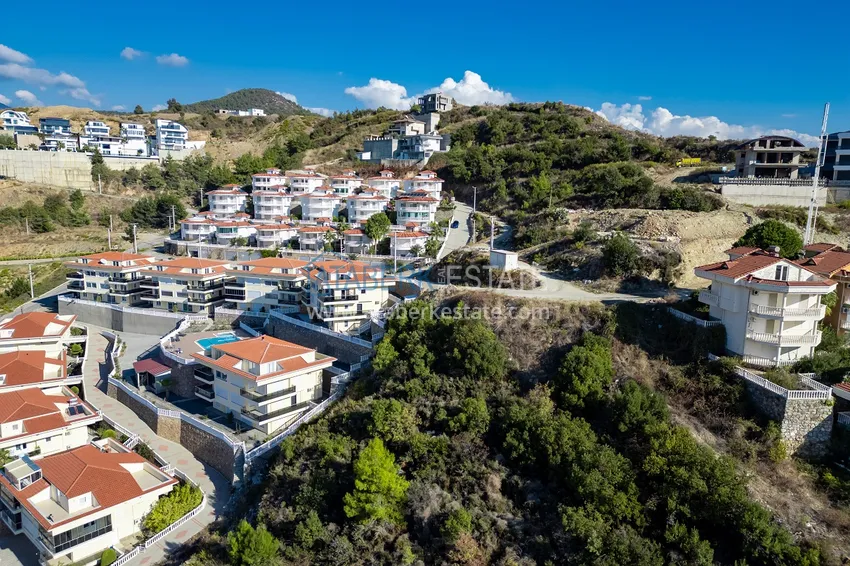 Działka w Alanya, dzielnica Kargicak 6 