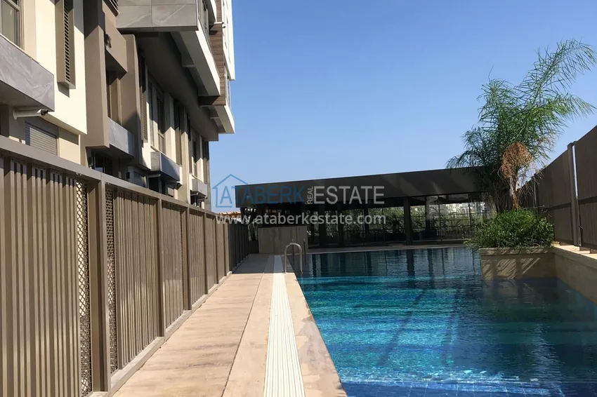 Mieszkanie 2+1 w prestiżowym luksusowym kompleksie - Antalya, Konyaalti 4 