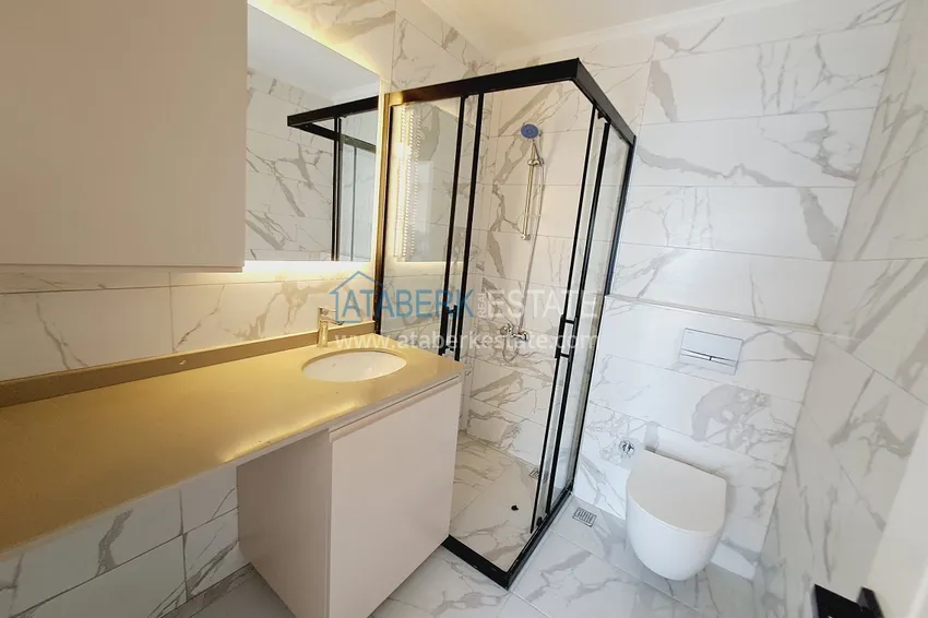 Kupuj  Penthouse 3+1 duplex w centrum Alanyi - nieruchomość na własność 14 