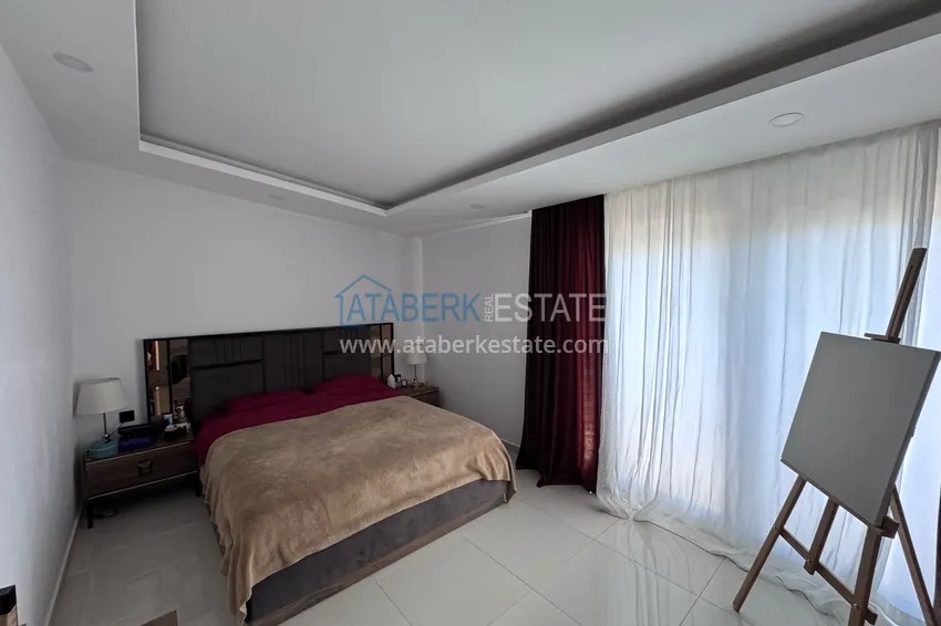 Kupuj  Penthouse 2+1 umeblowany z widokiem na góry w Alanyi, dzielnica Mahmutlar. 4 
