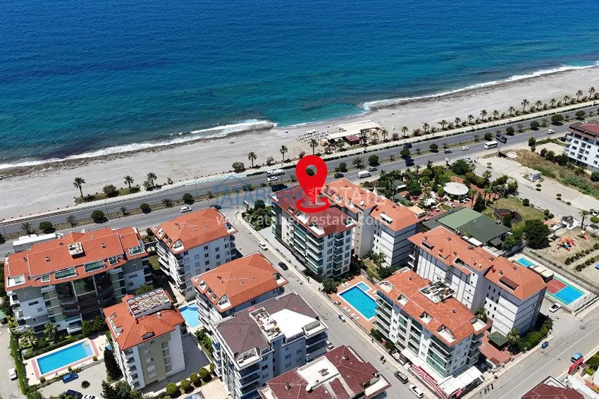 Mieszkanie 2+1 z meblami i przeszklonym balkonem - pierwsza plaża, dzielnica Kestel, Alanya 4 