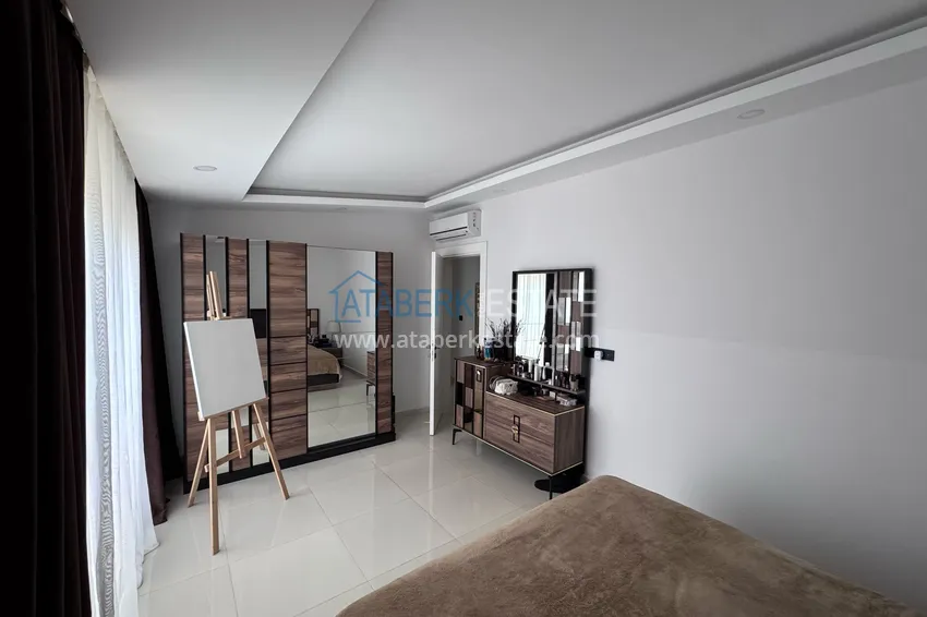 Kupuj  Penthouse 2+1 umeblowany z widokiem na góry w Alanyi, dzielnica Mahmutlar. 5 