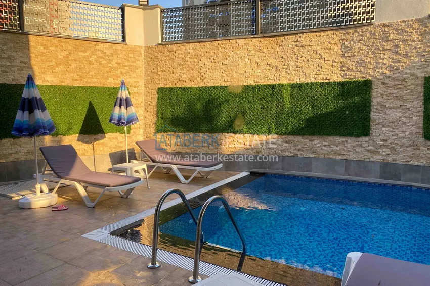 Penthouse 2+1 umeblowany z widokiem na góry w Alanyi, dzielnica Mahmutlar. 10 