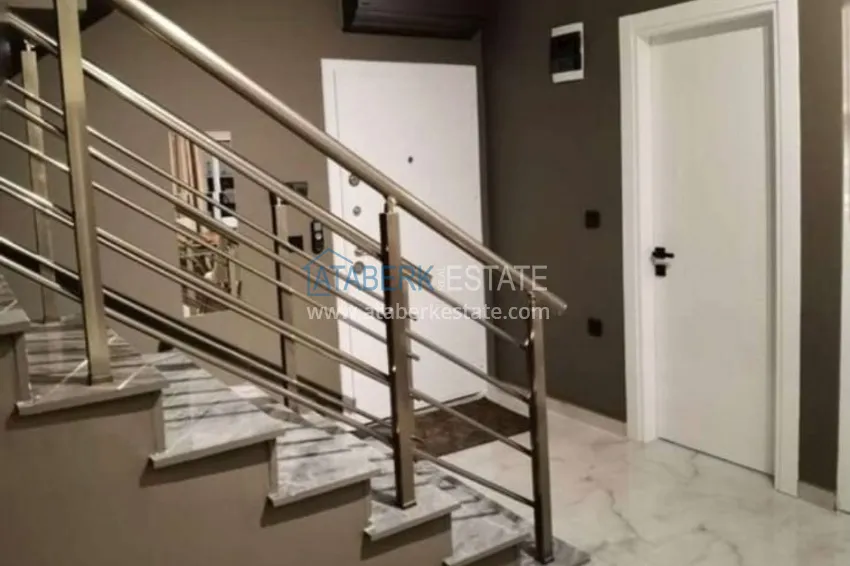 Kupuj  Dwupoziomowy penthouse 2+1 z widokiem na las — dzielnica Avsallar, Alanya 1 