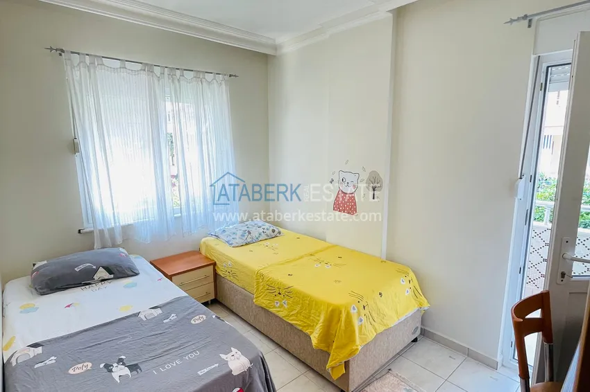 Kupuj  Apartament 2+1 z meblami, odpowiedni na zezwolenie na pobyt — centrum Alanya, Plaża Kleopatra 11 