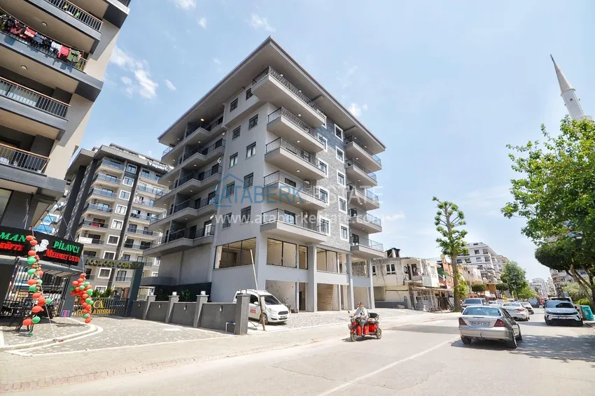 Nowoczesny kompleks mieszkalny w Mahmutlar, Alanya - 4 mieszkania 2+1 dla obywatelstwa 1 