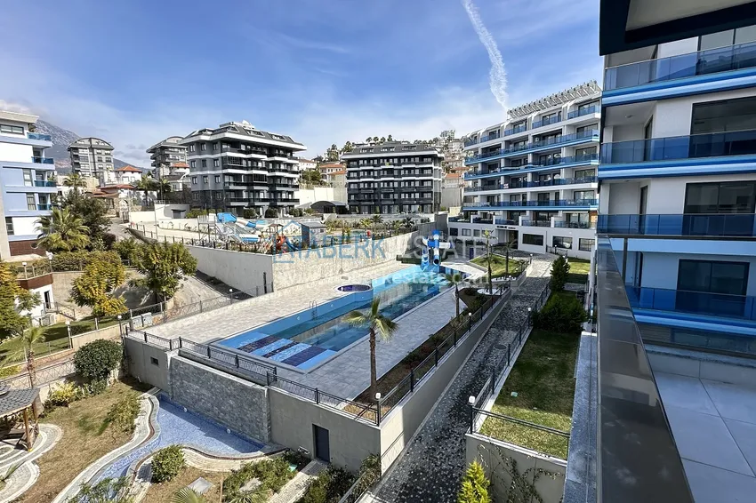 Kupuj  Apartamenty liniowe 3+1 w nowoczesnym kompleksie z infrastrukturą hotelową — Alanya, Kargicak 21 