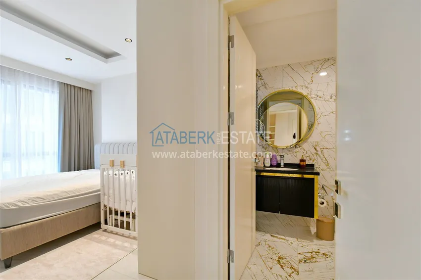 Kupuj  Przestronny apartament pod klucz 2+1 w kompleksie premium na pierwszej linii — Alanya, dzielnica Mahmutlar 7 