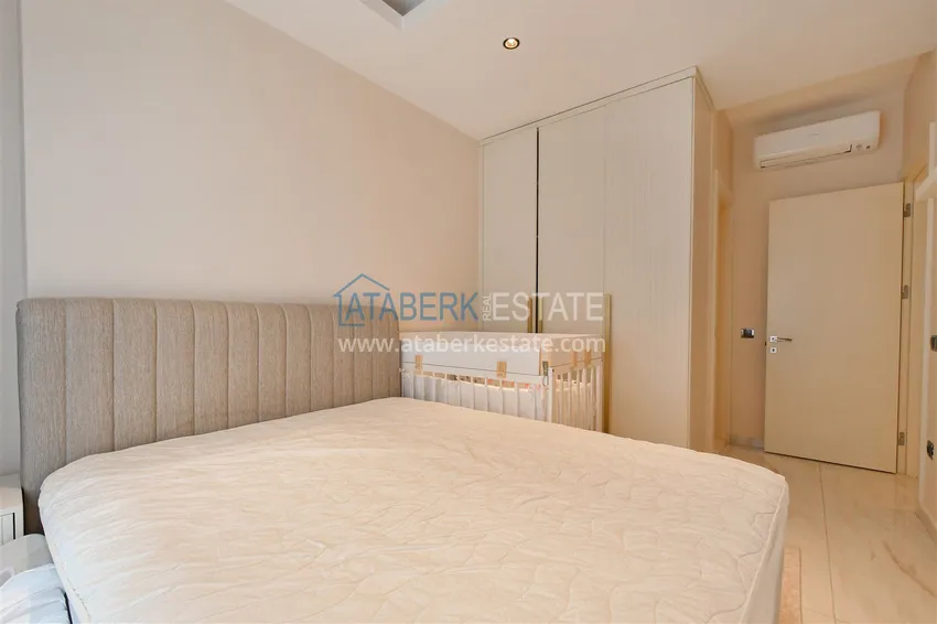 Kupuj  Przestronny apartament pod klucz 2+1 w kompleksie premium na pierwszej linii — Alanya, dzielnica Mahmutlar 9 
