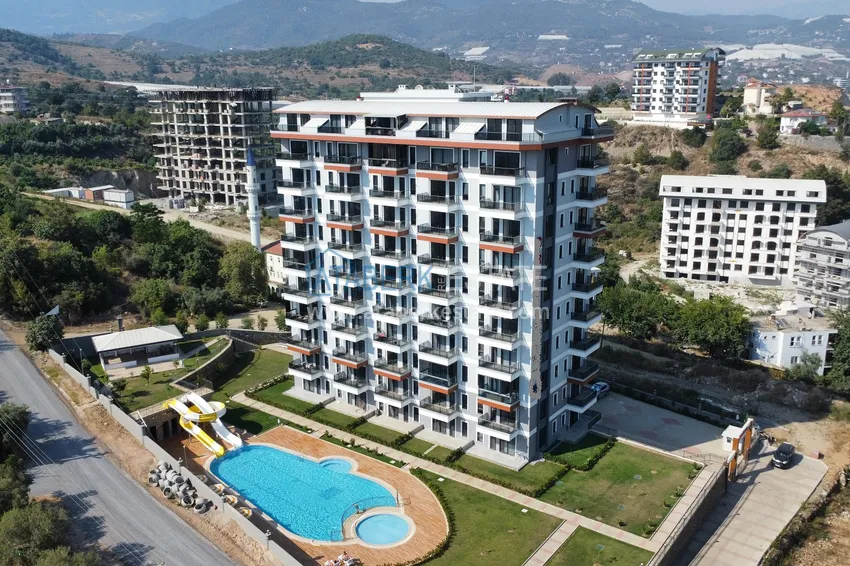 Dobrze wykończony apartament z jedną sypialnią w Demirtas, Alanya 2 