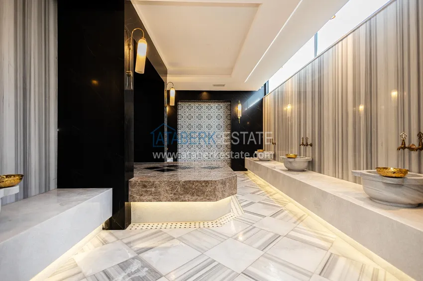 Apartament 1+1 z widokiem na twierdzę Kale — centrum Alanyi, nowy kompleks 14 
