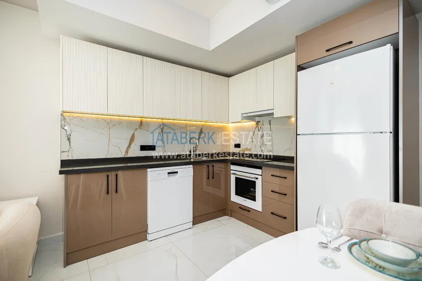 Kupuj  Apartament 1+1 z widokiem na twierdzę Kale — centrum Alanyi, nowy kompleks 15 