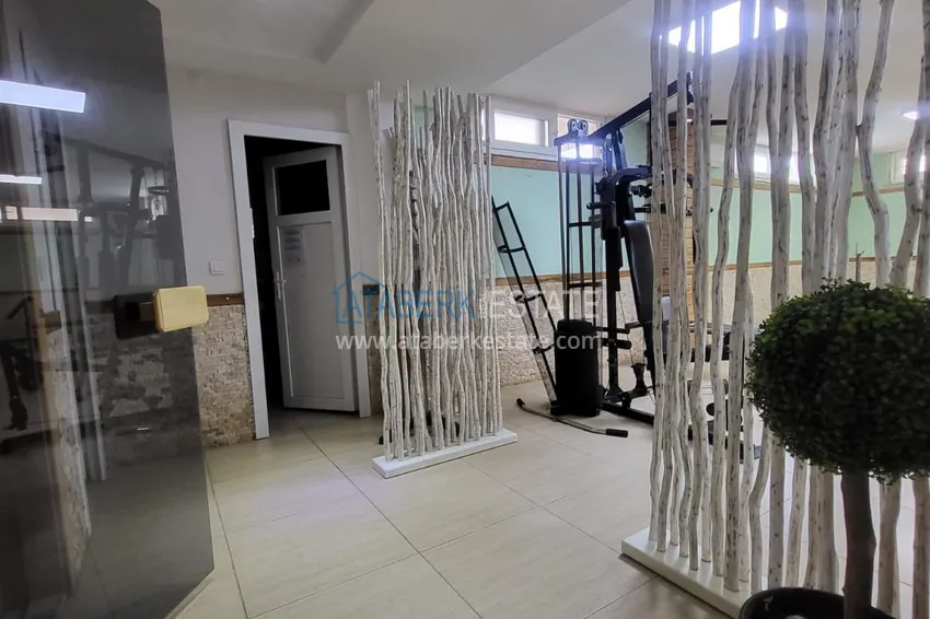 Kompaktowy apartament pod klucz z przeszklonym balkonem 400 metrów od morza - Alanya, dzielnica Oba 12 