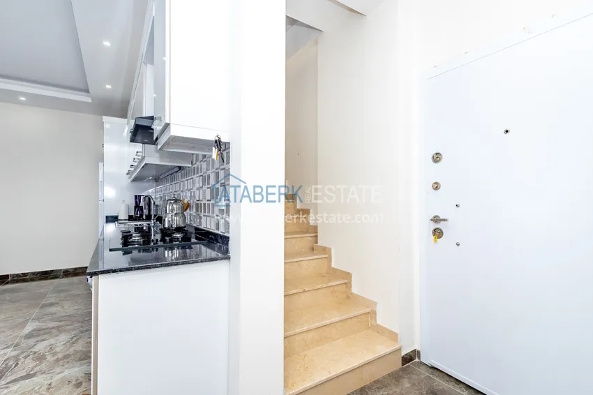 Kupuj  Umeblowany penthouse 2+1 z meblami i widokiem na morze — Avsallar, Alanya 2 