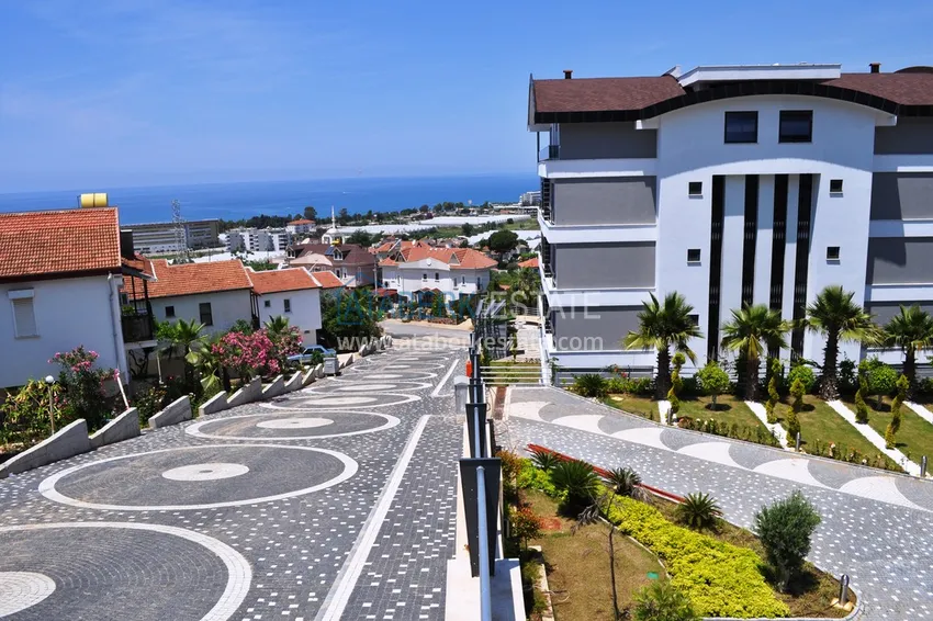 Duplex z dostępem do ogrodu, meble w kompleksie premium — dzielnica Kargicak, Alanya 17 