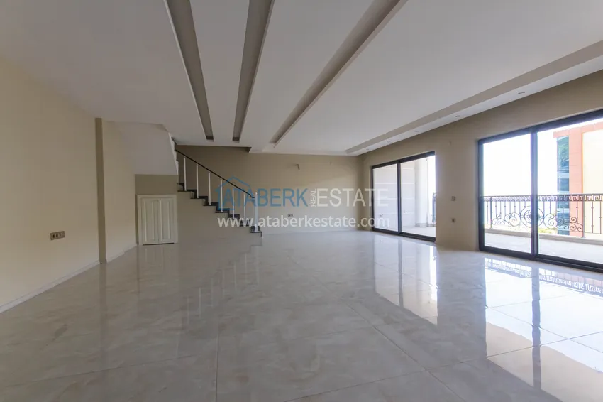 Kupuj  Dobrze wykończony dwupoziomowy penthouse z prawem do obywatelstwa - Kargicak, Alanya 1 