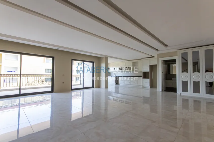 Kupuj  Dobrze wykończony dwupoziomowy penthouse z prawem do obywatelstwa - Kargicak, Alanya 2 