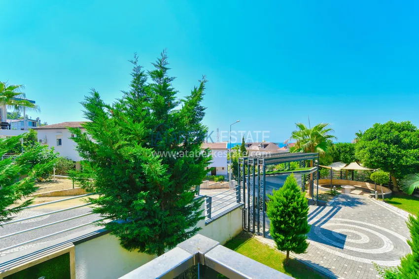 Kupuj  Duplex z dostępem do ogrodu, meble w kompleksie premium — dzielnica Kargicak, Alanya 36 