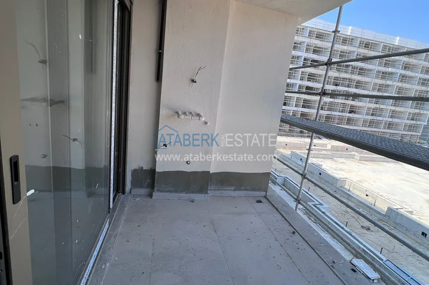 Zdjęcie -  Nowy projekt kompleksowy w budowie z koncepcją 5-gwiazdkowego hotelu — Antalya, Altintash 14 