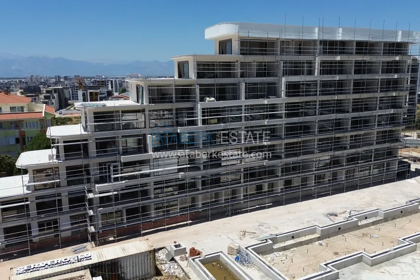 Zdjęcie -  Nowy projekt kompleksowy w budowie z koncepcją 5-gwiazdkowego hotelu — Antalya, Altintash 2 