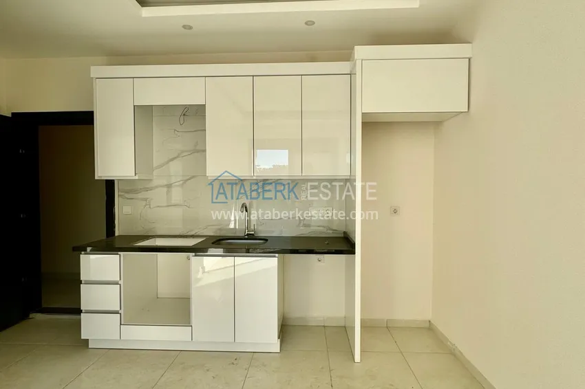 Kupuj  Apartament 1+1 z pięknym wykończeniem w Mahmutlar — świetna cena 4 