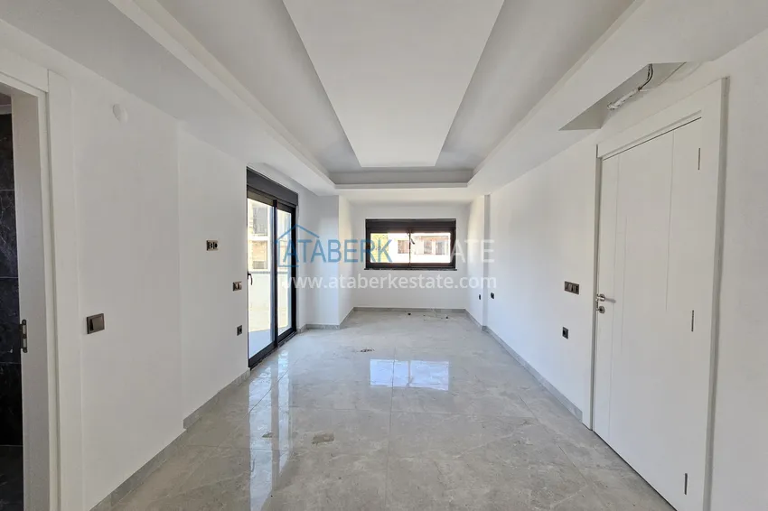 Kupuj  Panoramiczny dwupoziomowy penthouse w kompleksie butikowym - centrum Alanyi, plaża Kleopatra 7 