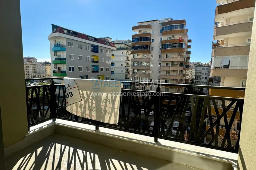 Kupuj  Apartament 1+1 z pięknym wykończeniem w Mahmutlar — świetna cena 8 
