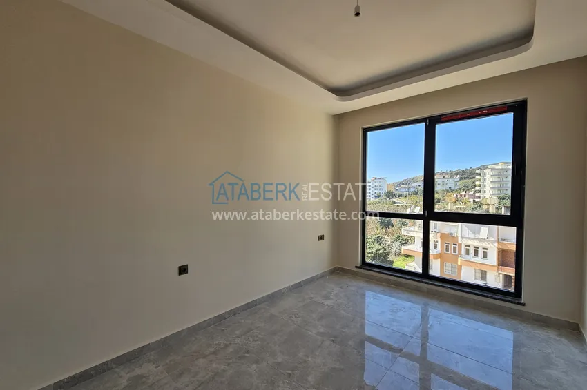 Kupuj  Panoramiczny dwupoziomowy penthouse w kompleksie butikowym - centrum Alanyi, plaża Kleopatra 9 
