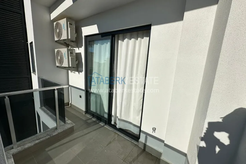 Kupuj Umeblowany apartament z jedną sypialnią w kompleksie z infrastrukturą hotelową — Alanya, Mahmutlar 9