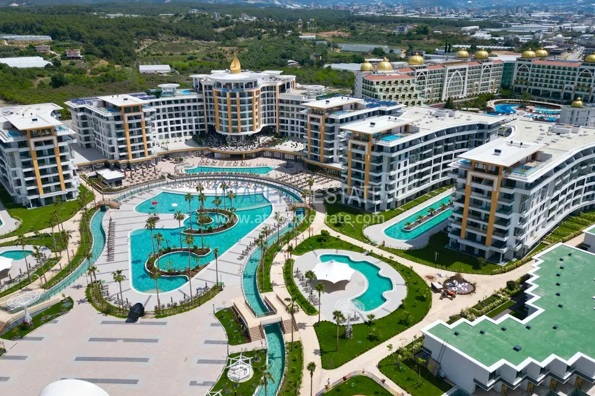 Umeblowane mieszkanie 2+1 XL z pralnią w luksusowym kompleksie — Alanya, Turkler. Nadaje się do zezwolenia na pobyt 3 