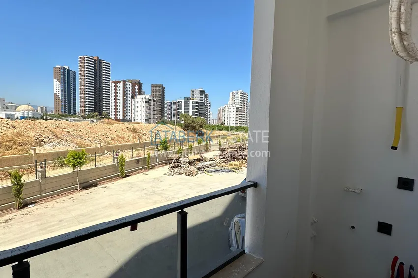 Kupuj  Oferta inwestycyjna w Mersin — apartament 1+1 w kompleksie klasy komfortowej w budowie 11 