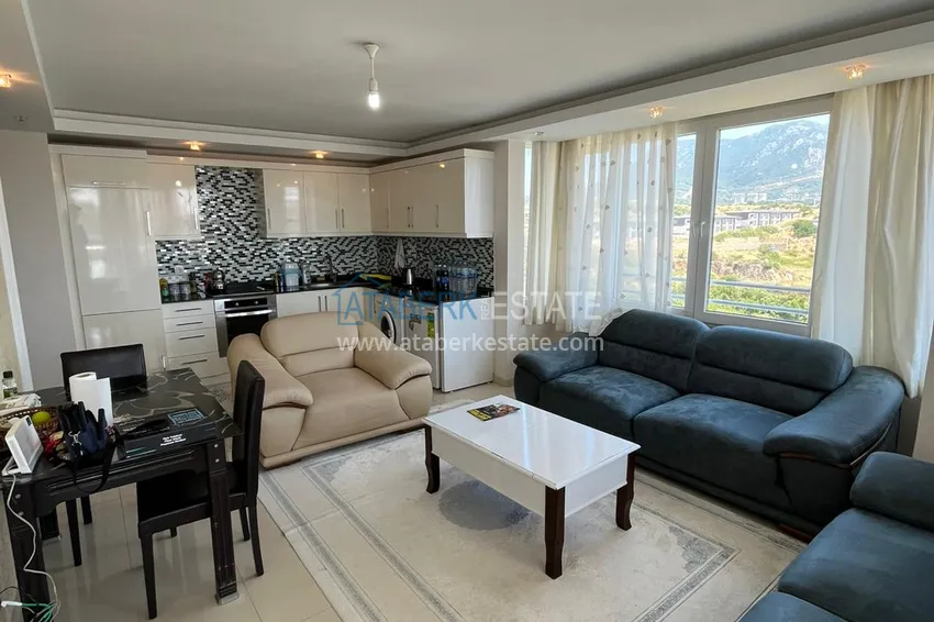 Kupuj  Rynek wtórny w Alanyi - apartament 1+1 z meblami i widokiem na góry, dzielnica Tosmur. Nadaje się do zezwolenia na pobyt 5 