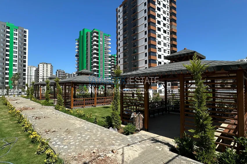 Oferta inwestycyjna w Mersin — apartament 1+1 w kompleksie klasy komfortowej w budowie 6 