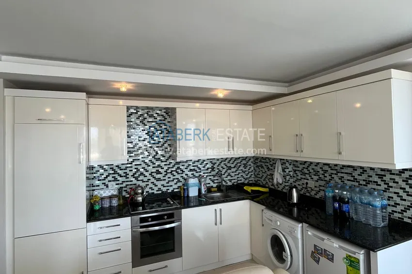 Kupuj  Rynek wtórny w Alanyi - apartament 1+1 z meblami i widokiem na góry, dzielnica Tosmur. Nadaje się do zezwolenia na pobyt 6 