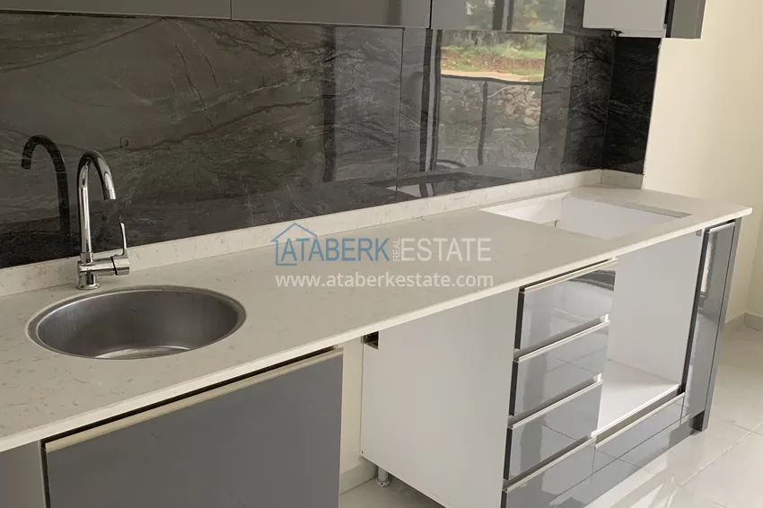 Kupuj Nowo umeblowane studio w kompleksie premium z prywatną plażą — dzielnica Mahmutlar, Alanya 3 