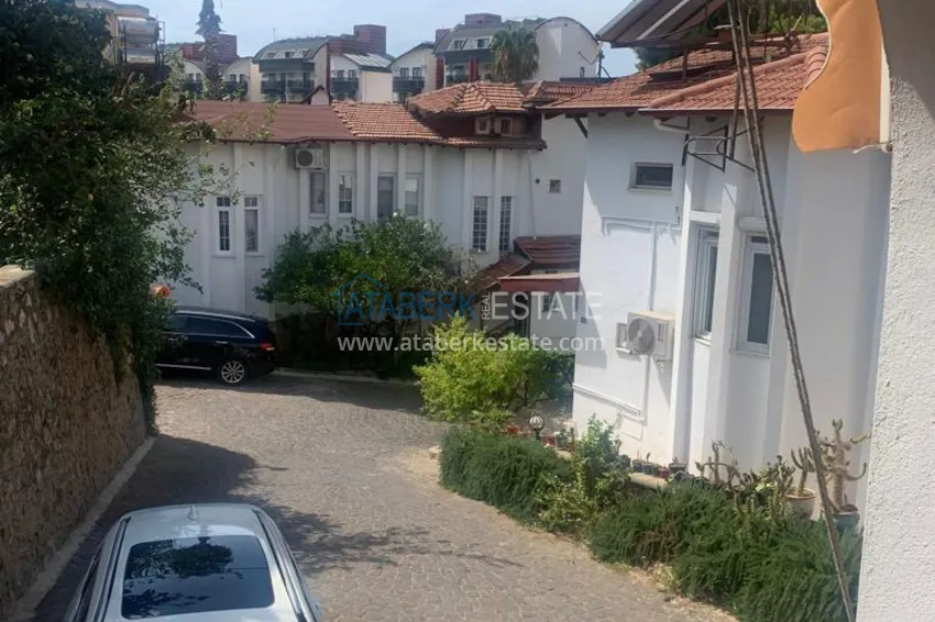Kupuj  Duplex w kompleksie kamienic 3+1 w rejonie Tosmur — nieruchomość na zezwolenie na pobyt i obywatelstwo  26 