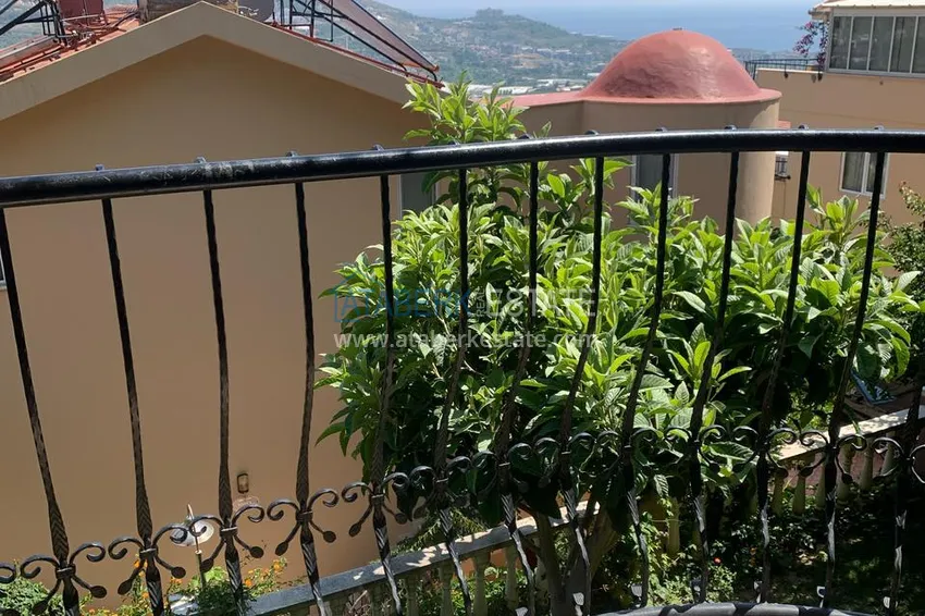 Kupuj  Kamienica dla dwóch właścicieli - apartament z ogrodem i panoramicznym widokiem w kompleksie hotelowym, Mahmutlar 24 
